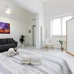 Elegante Suite Con Giardino Nel Centro Lecce - Free Parking - Wifi
