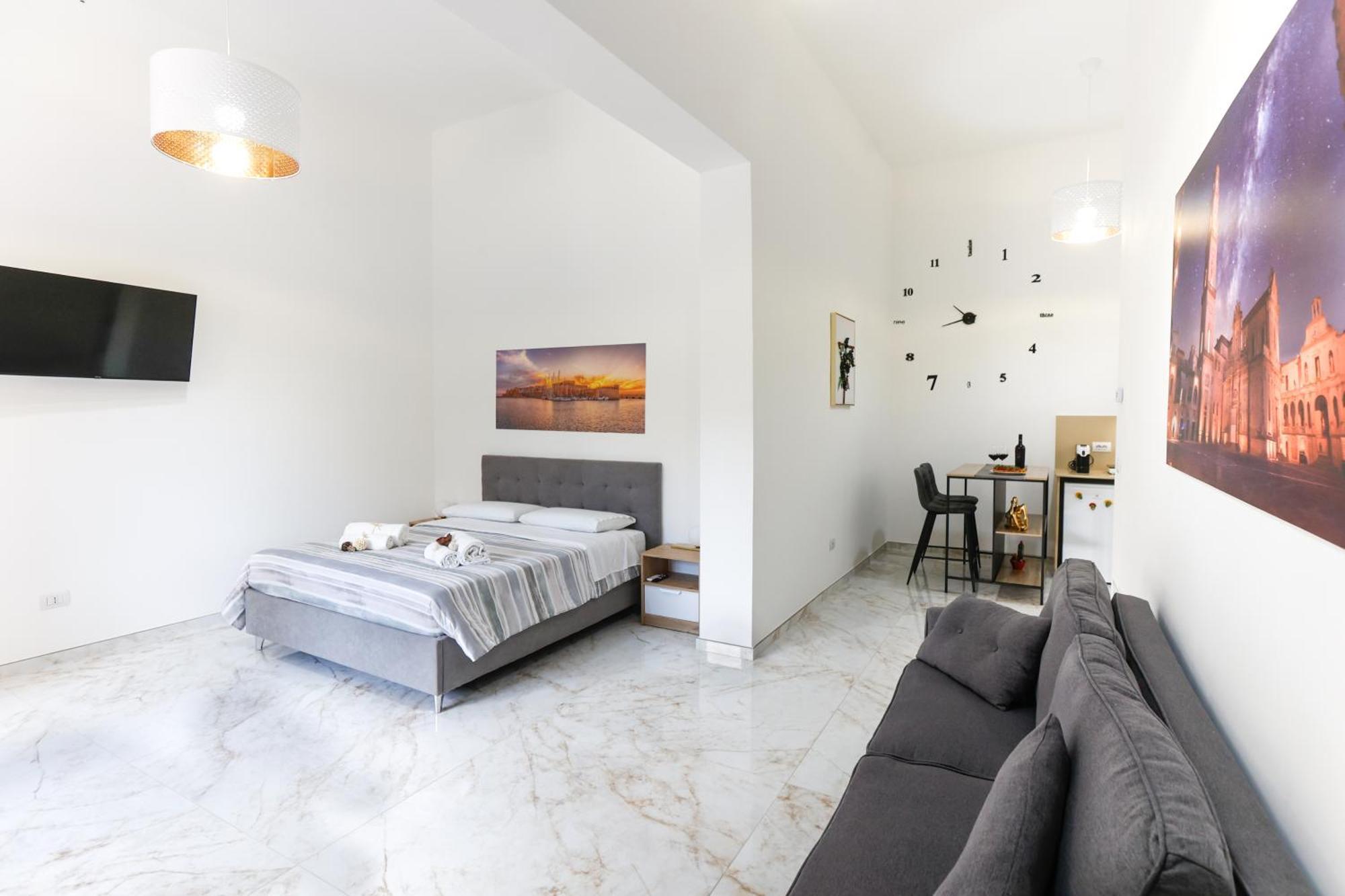 Appartement Elegante Con Giardino Nel Centro - Free Parking - Wifi *
