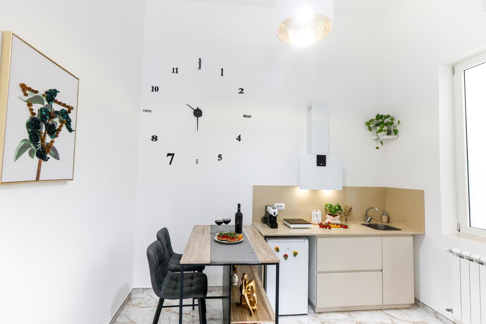 Elegante Con Giardino Nel Centro - Free Parking - Wifi Appartement