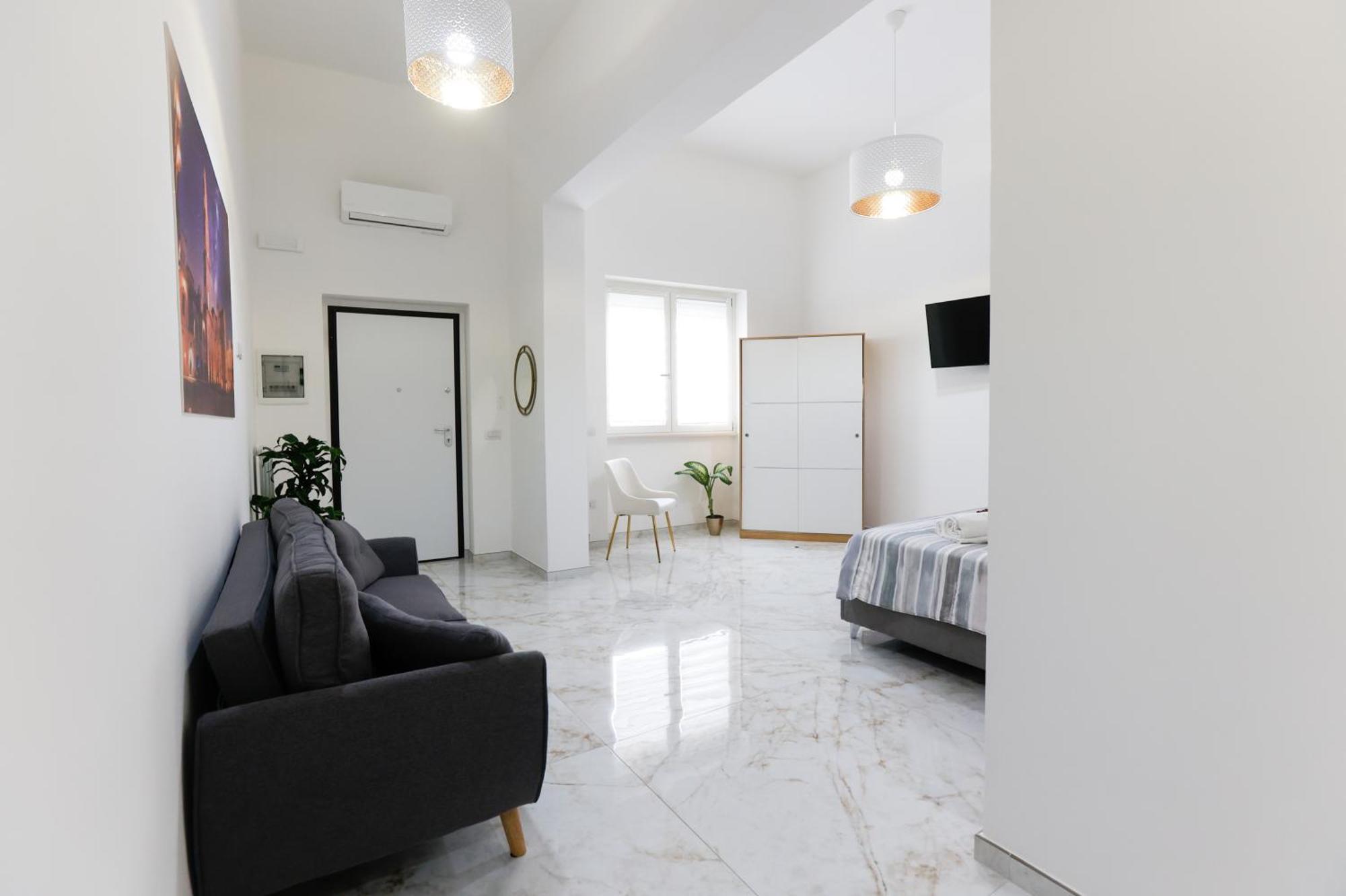Elegante Con Giardino Nel Centro - Free Parking - Wifi Appartement *